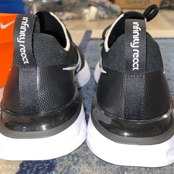 SOLD BRAND NEW Nike React Infinity Run SZ 9.5 - Picture 4 of 8